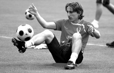 官方：洛杉矶签下沃特福德后卫波蒂厄斯，双方签约3+1年