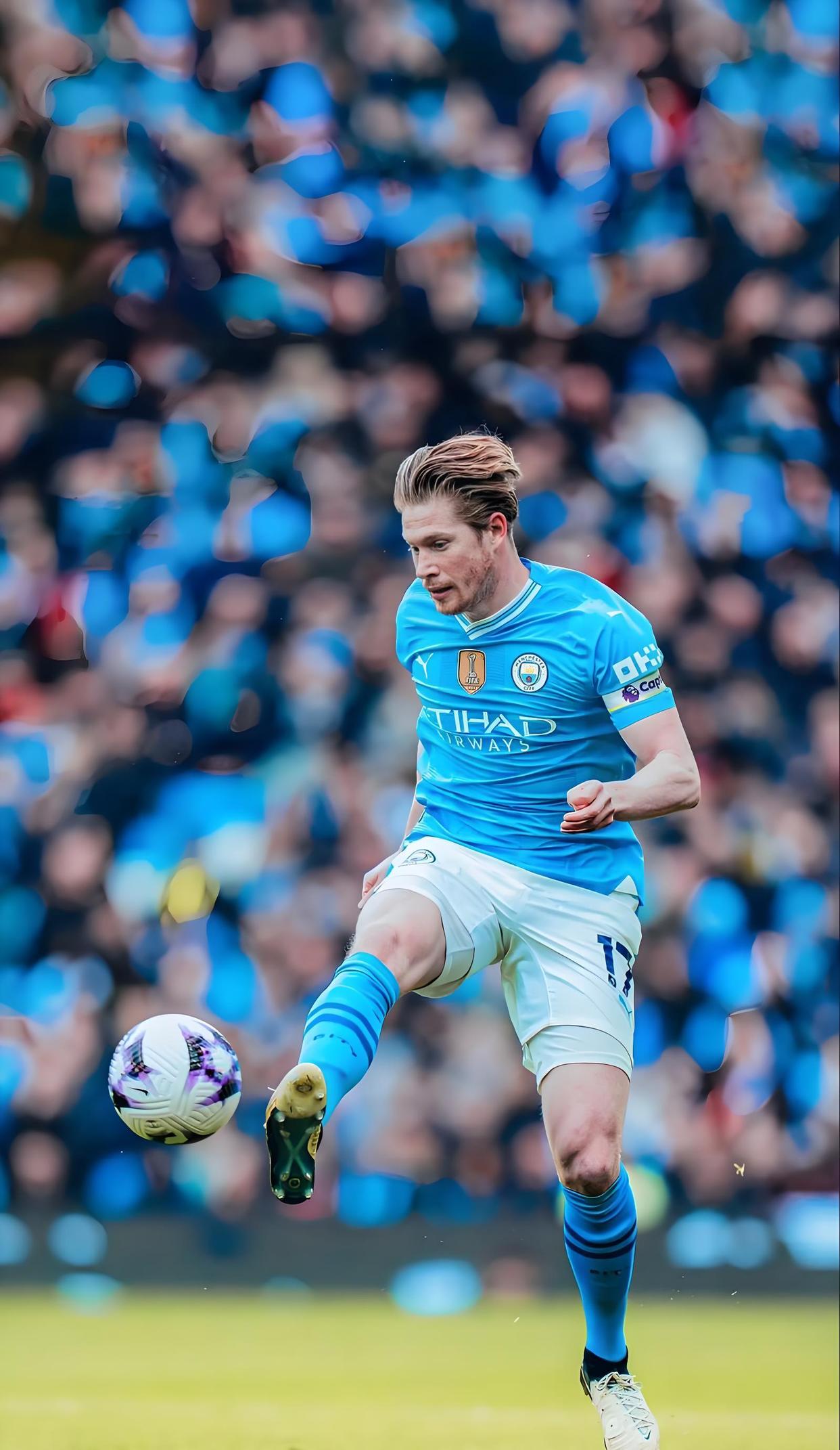 托蒂：有位球迷买年卡只为了看我，知道我不在他直接就不看了